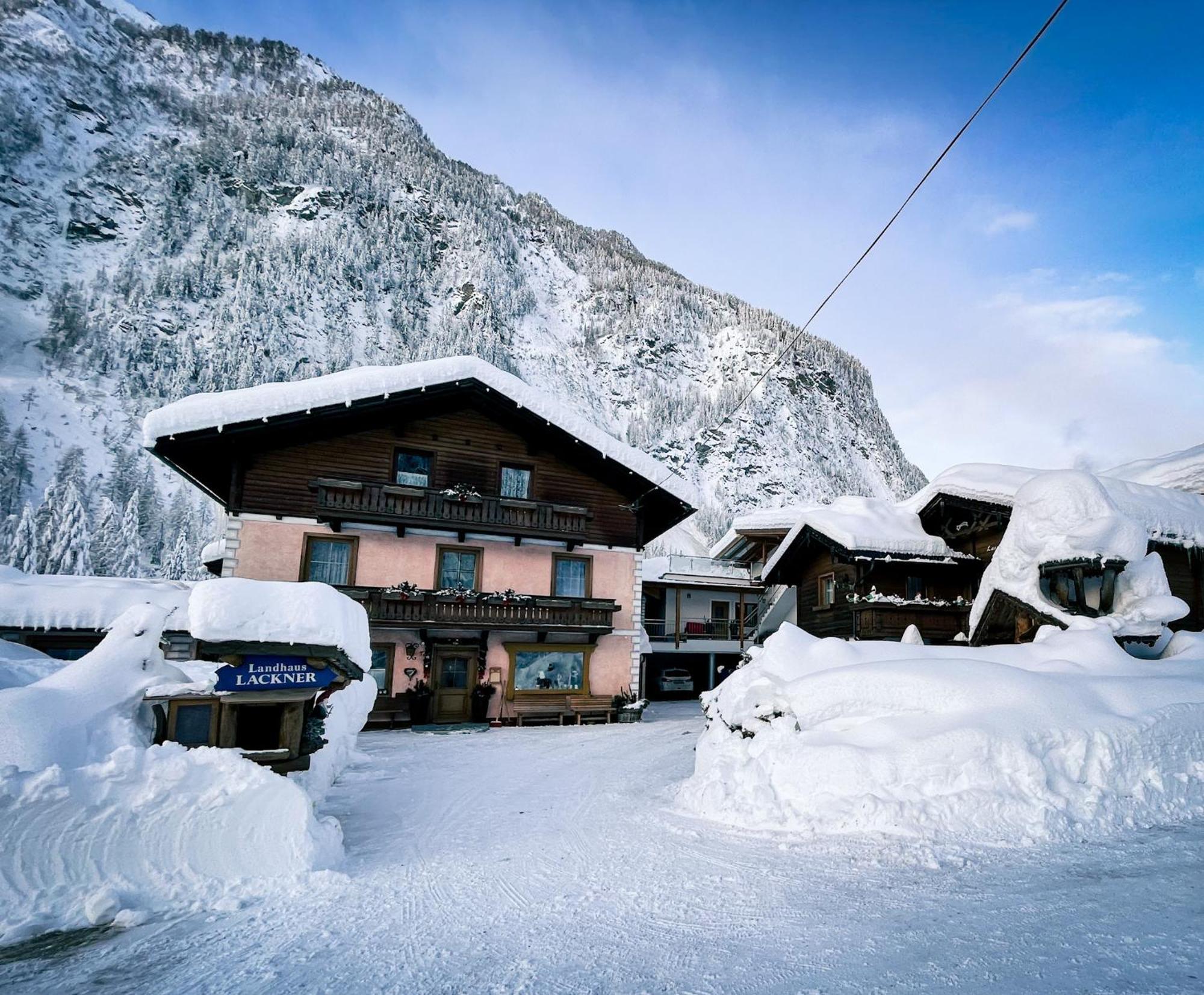 Lackner Apartament